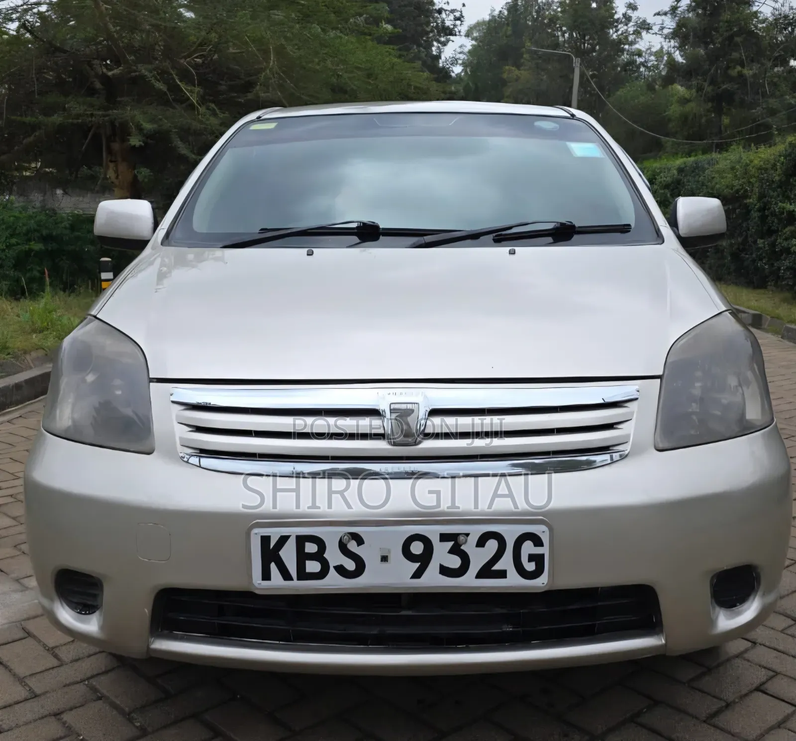 Toyota Raum 2005 Silver