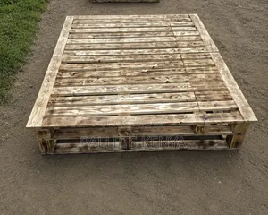 5×6 Pallet Bed Frame – Clean Finish, Very Strong