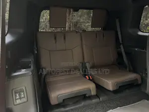 Toyota Land Cruiser Prado 2.8 2024 Brown