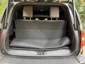 Toyota Land Cruiser Prado 2.8 2024 Brown