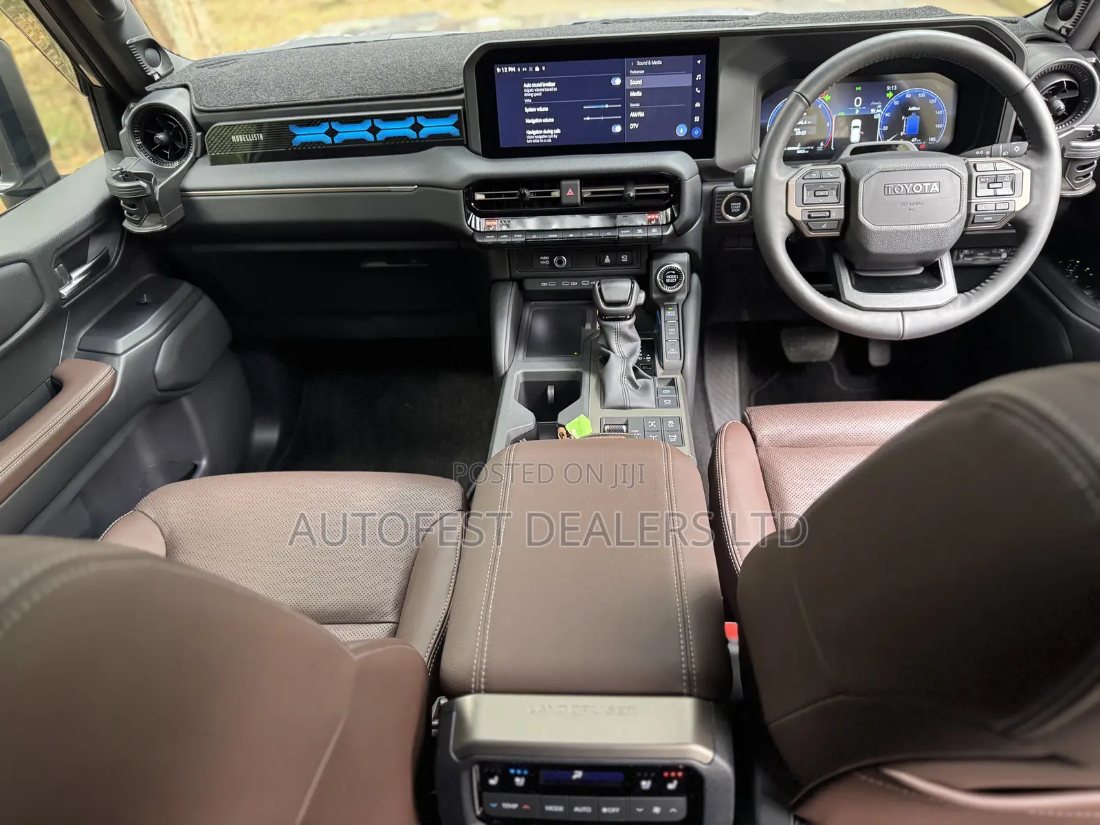 Toyota Land Cruiser Prado 2.8 2024 Brown