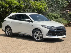 Toyota Harrier 2019 White