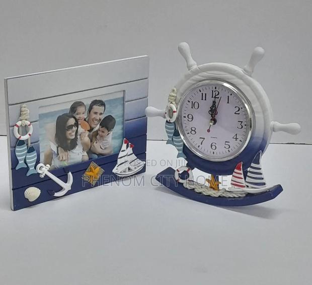 Swing Clock With Photo Frame - thumbnail 3