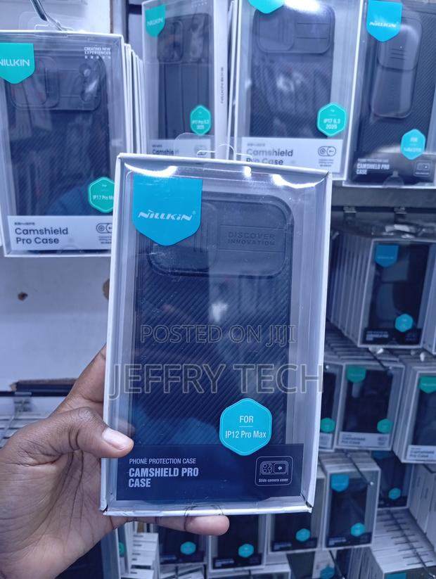 iPhone 12 Pro Max, Black Nillkin Camshield Pro Case