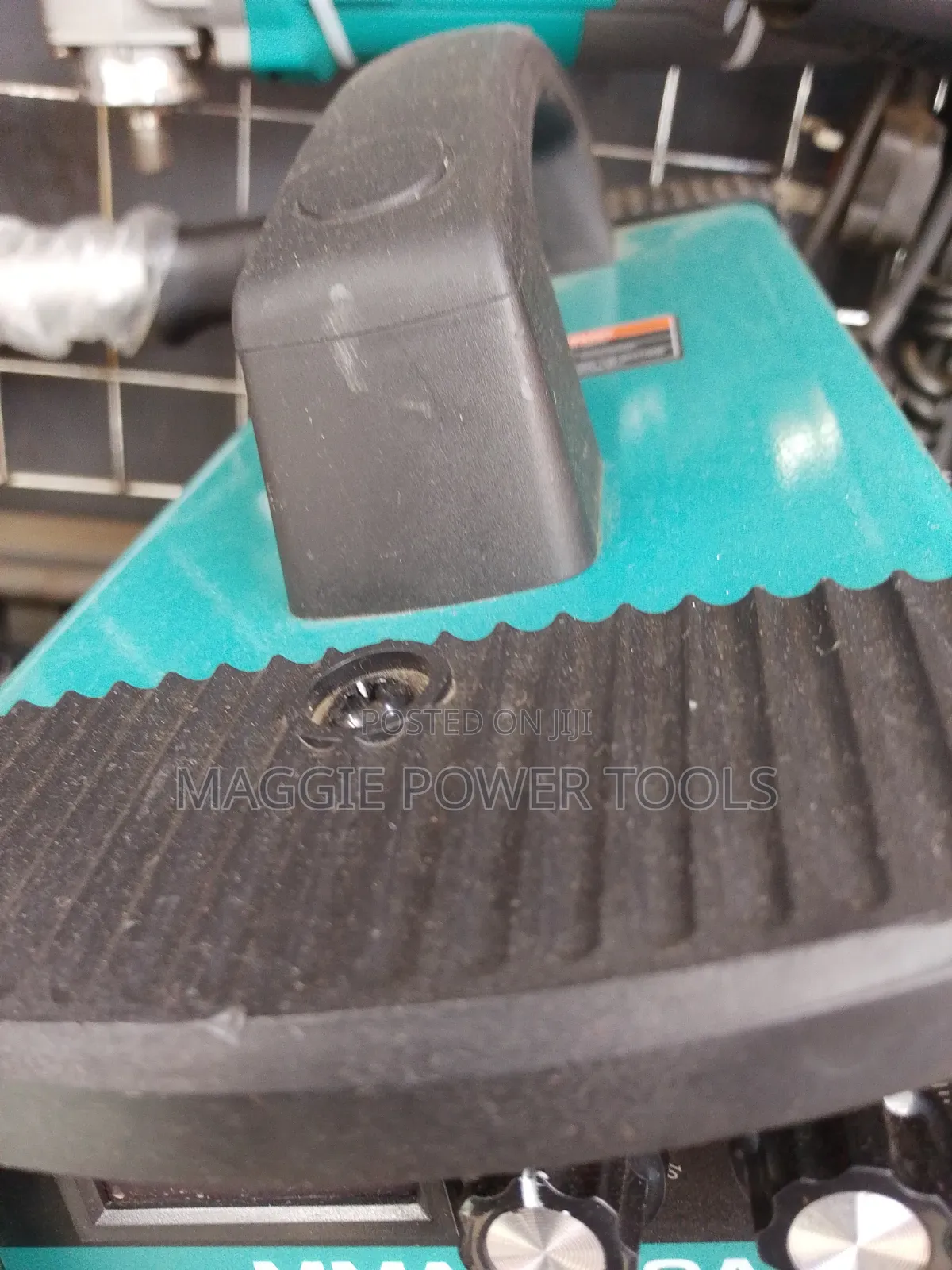 Well Performing and Heavy Duty Makita Welding Machine/Reliable Machine