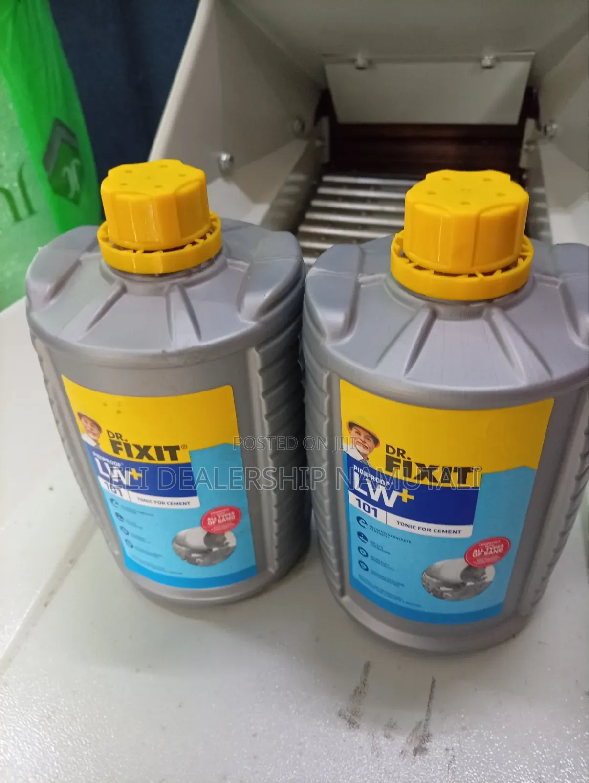 Dr. Fixit Waterproofing Liquid for Roofs, Walls Foundations