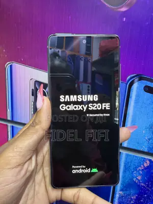 New Samsung Galaxy S20 FE 128 GB