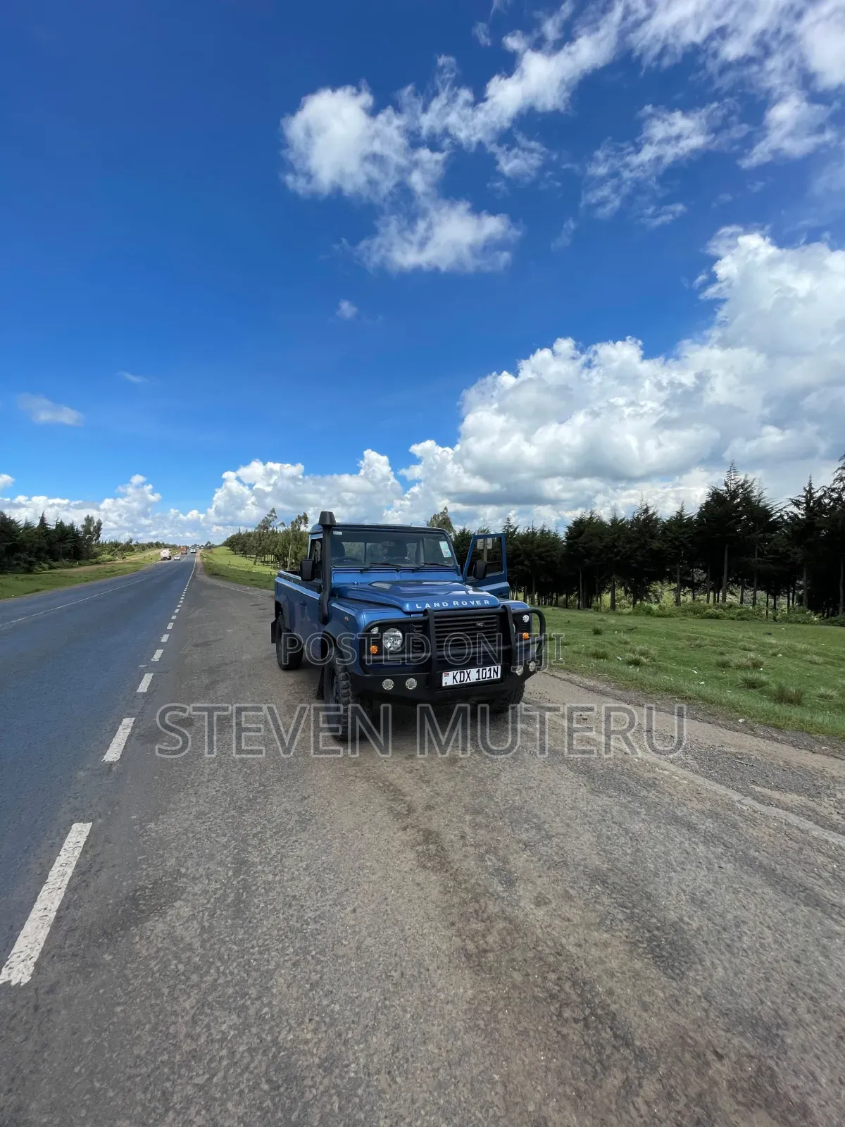 Land Rover Defender 2011 Blue
