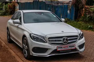 Mercedes-Benz C200 2018 White