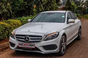 Mercedes-Benz C200 2018 White