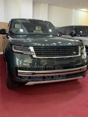 Land Rover Range Rover Vogue 2022 Green