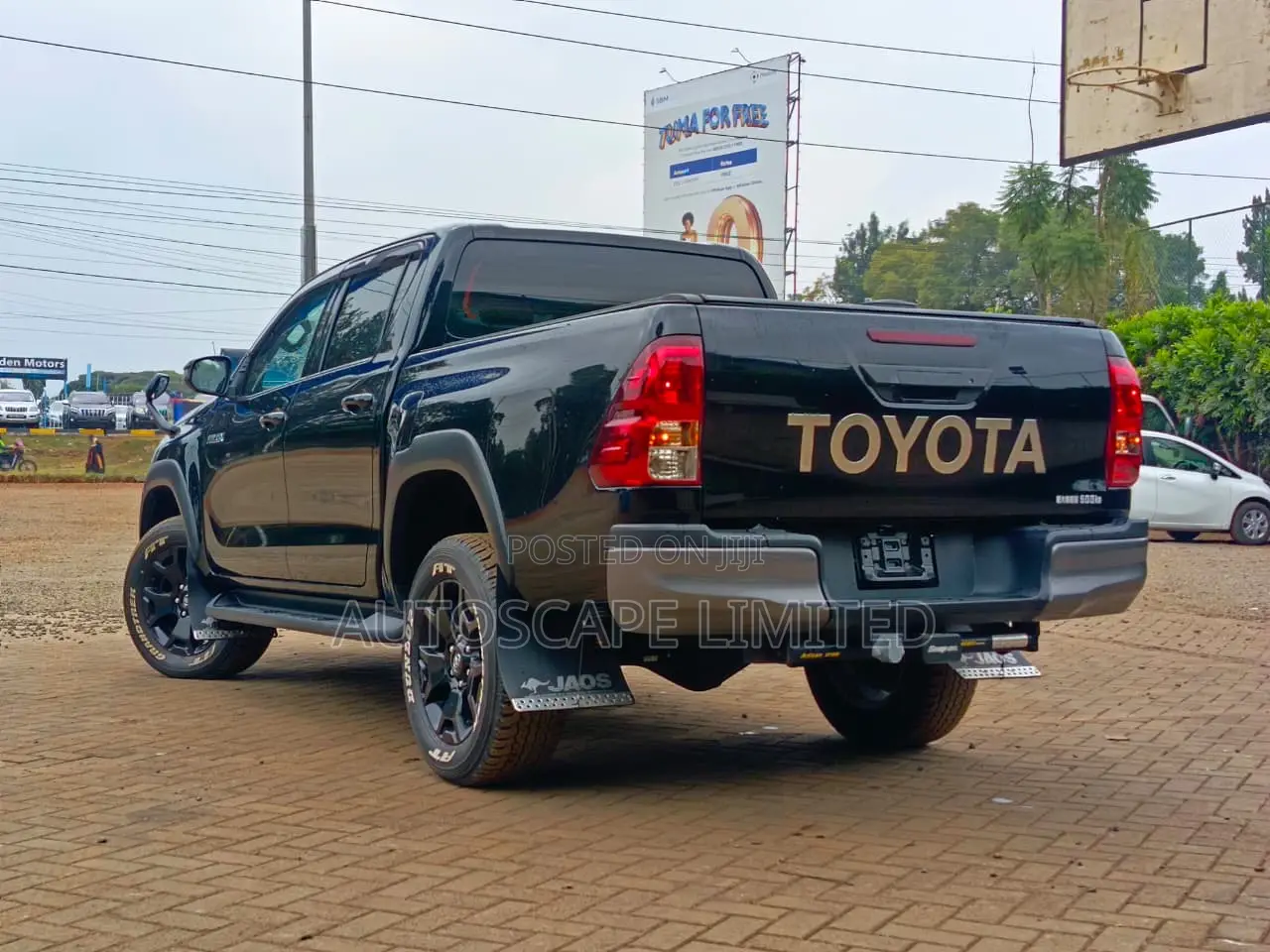 Toyota Hilux 2020 Black