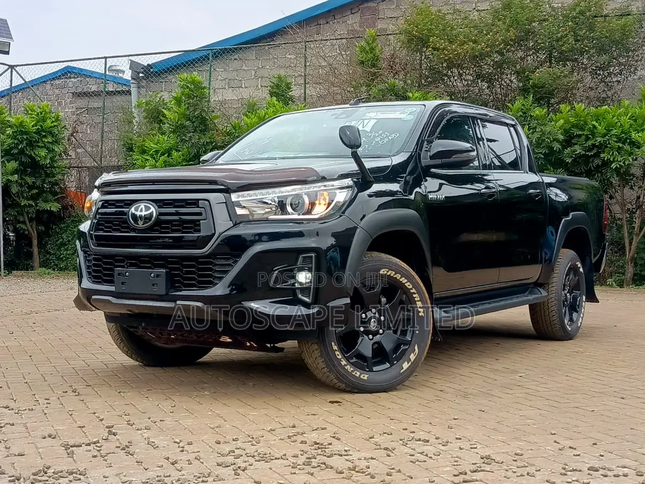 Toyota Hilux 2020 Black