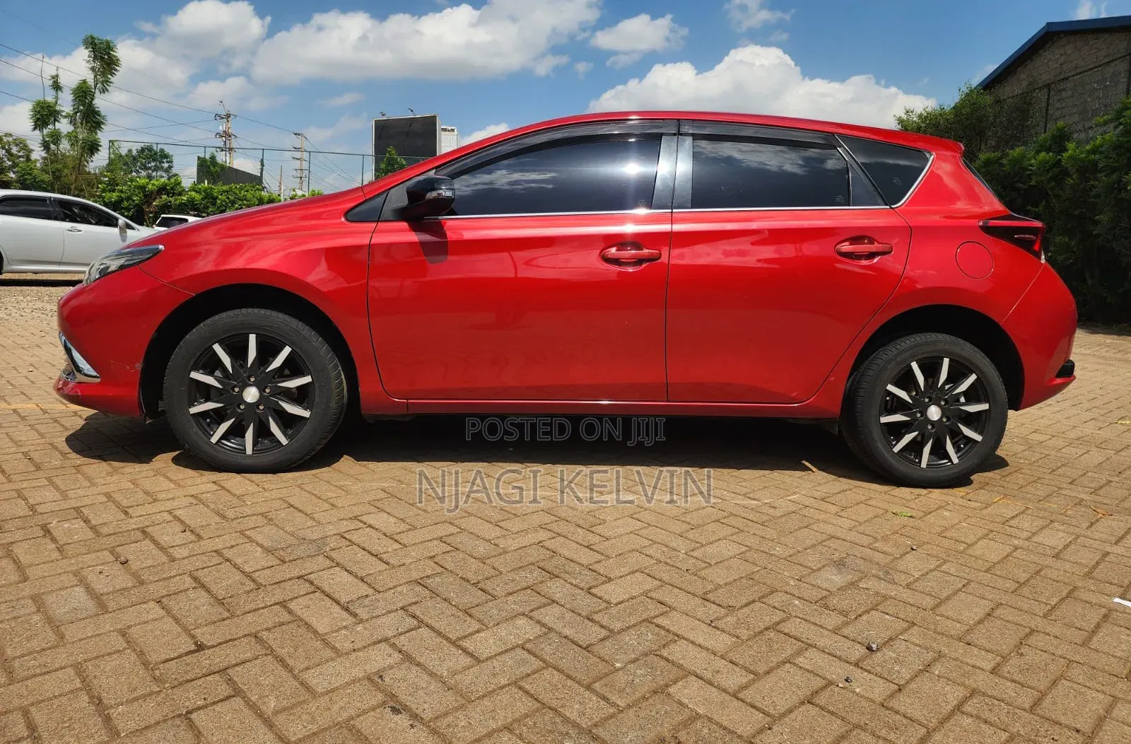 Toyota Auris 2017 Red