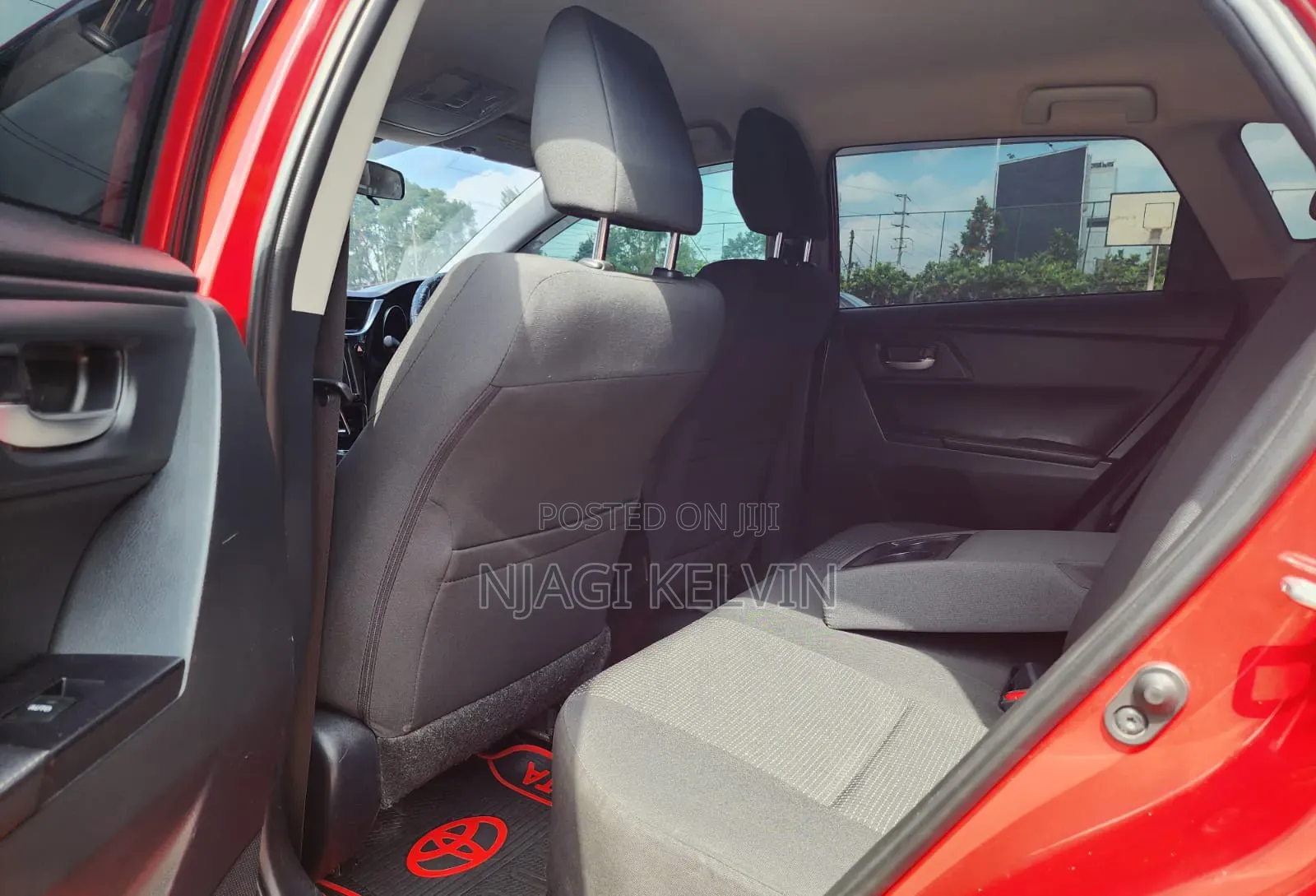 Toyota Auris 2017 Red