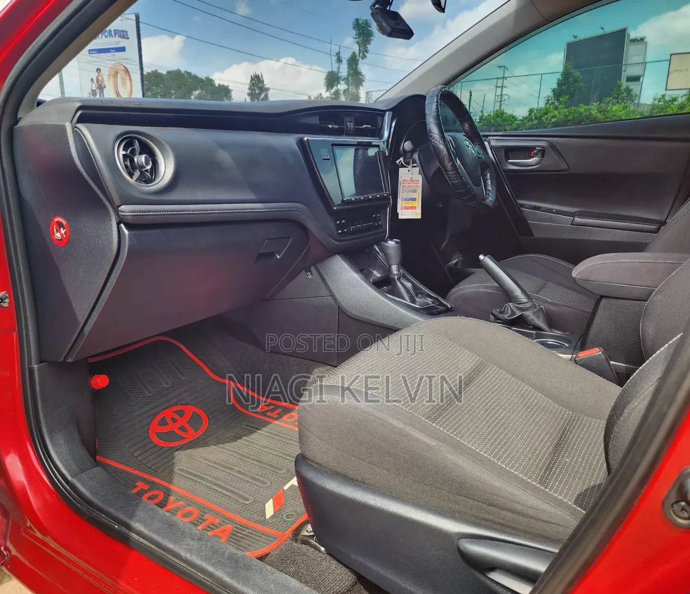 Toyota Auris 2017 Red