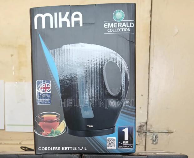 Mika Cordless Kettle 1.7 L Black