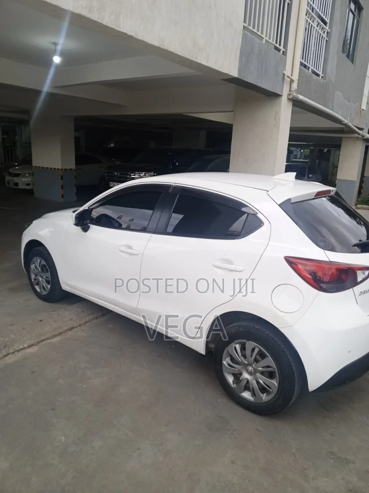 Mazda Demio 2018 White
