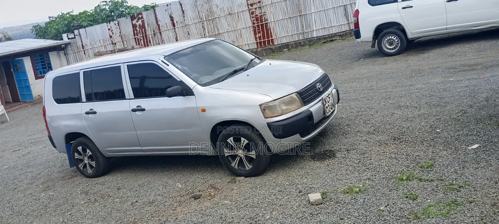 Toyota Probox 2009 Silver