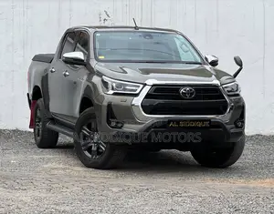 Toyota Hilux Revo Double Cab Deisel 2.4 AWD 2022 Green