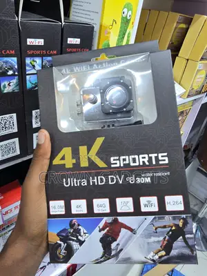 Adventure Camera With Waterproof Housing and Wifi
