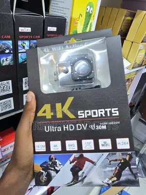 Adventure Camera With Waterproof Housing and Wifi