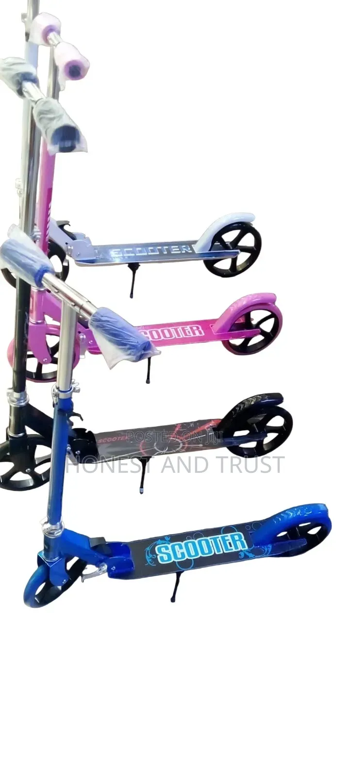 Executive Metallic Scooter