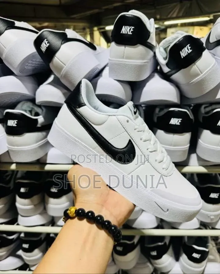 Nike Court