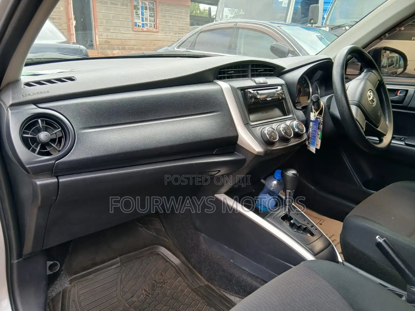 Toyota Corolla Fielder 2015 Silver