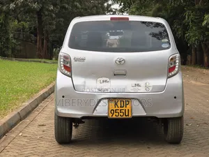 Toyota Pixis 2016