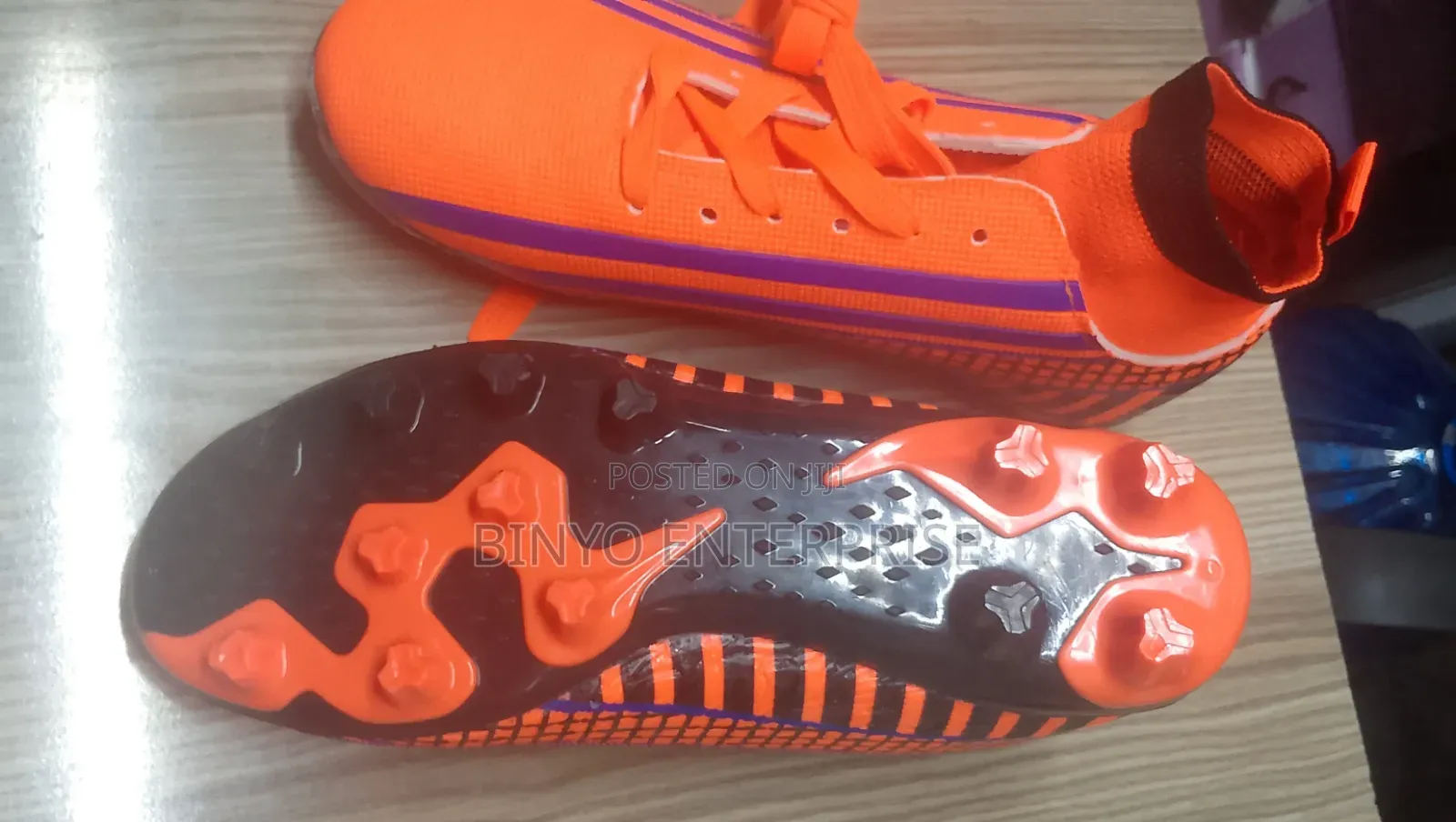 New Original Football Shoe
