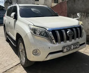 Toyota Land Cruiser Prado 2017 White