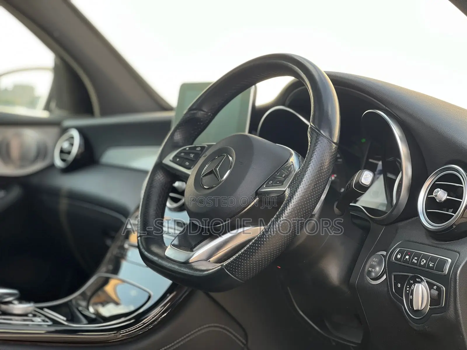 Mercedes-Benz GLC-Class 2019 Gray
