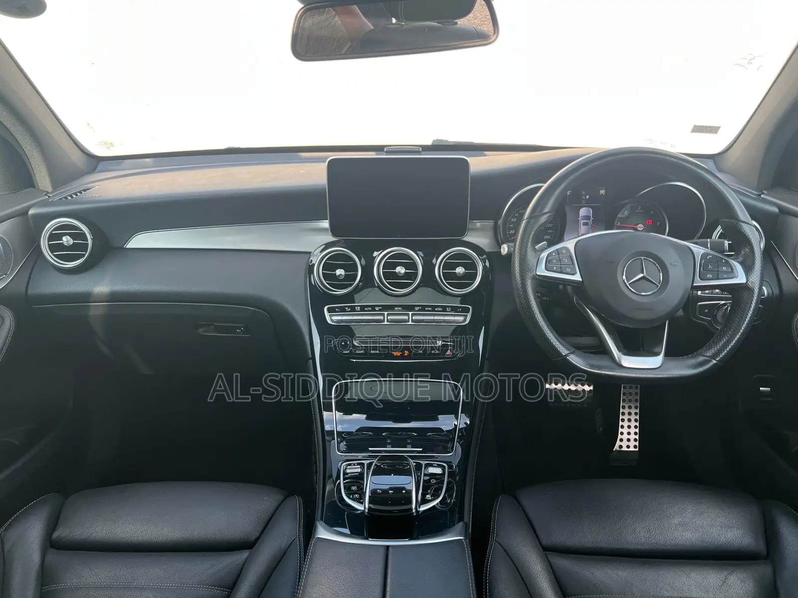 Mercedes-Benz GLC-Class 2019 Gray