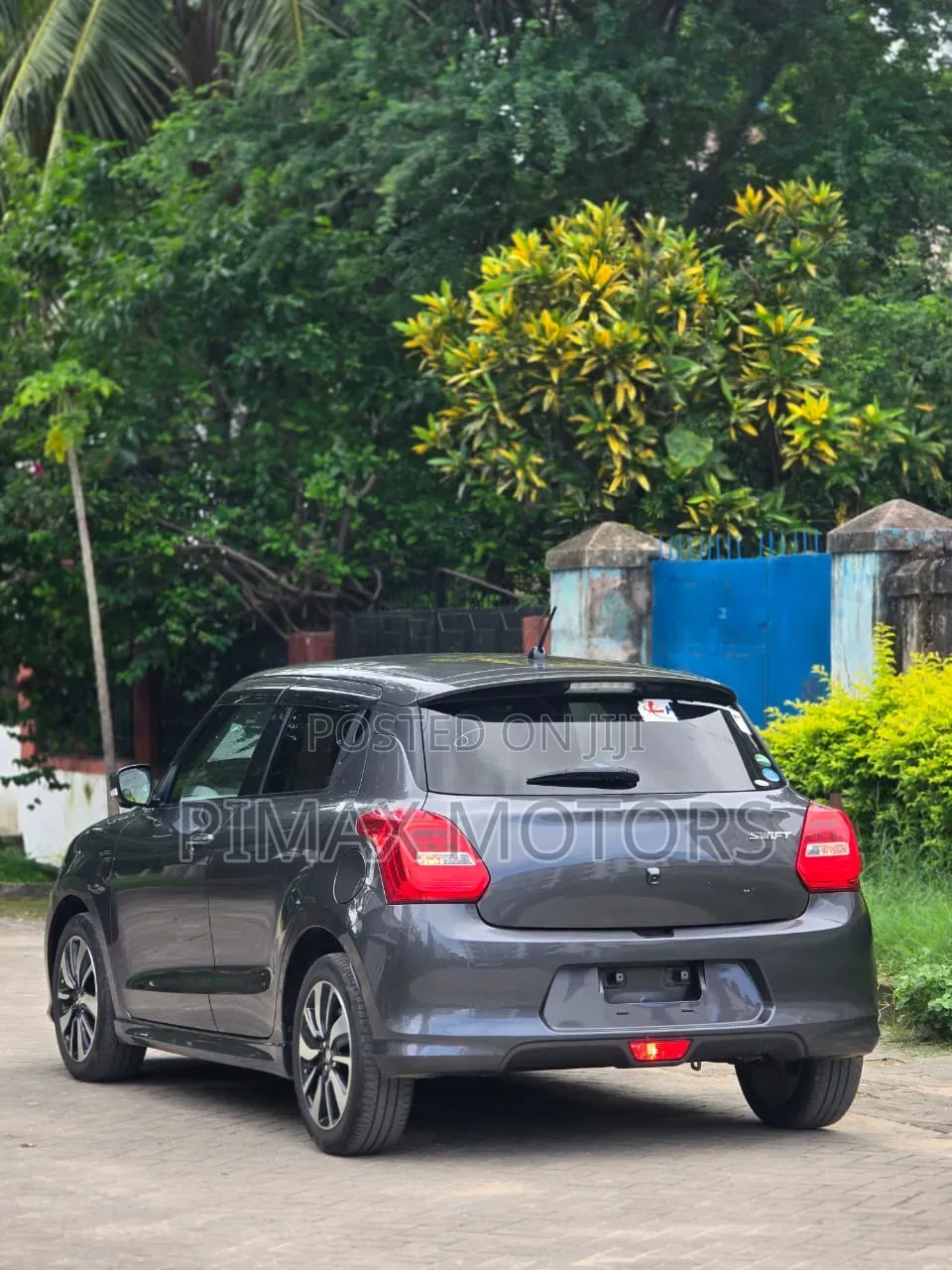 Suzuki Swift 2020 Gray