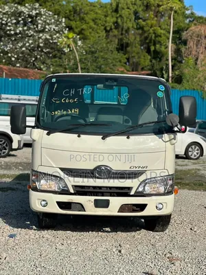Toyota Dyna 2019 White