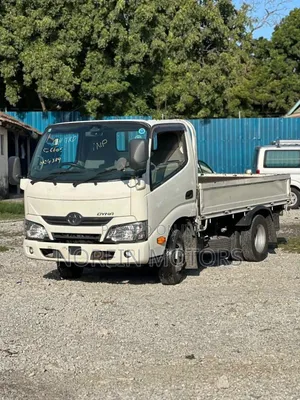Toyota Dyna 2019 White