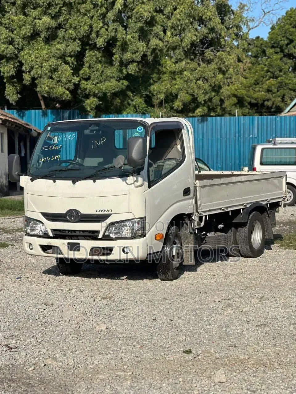 Toyota Dyna 2019 White