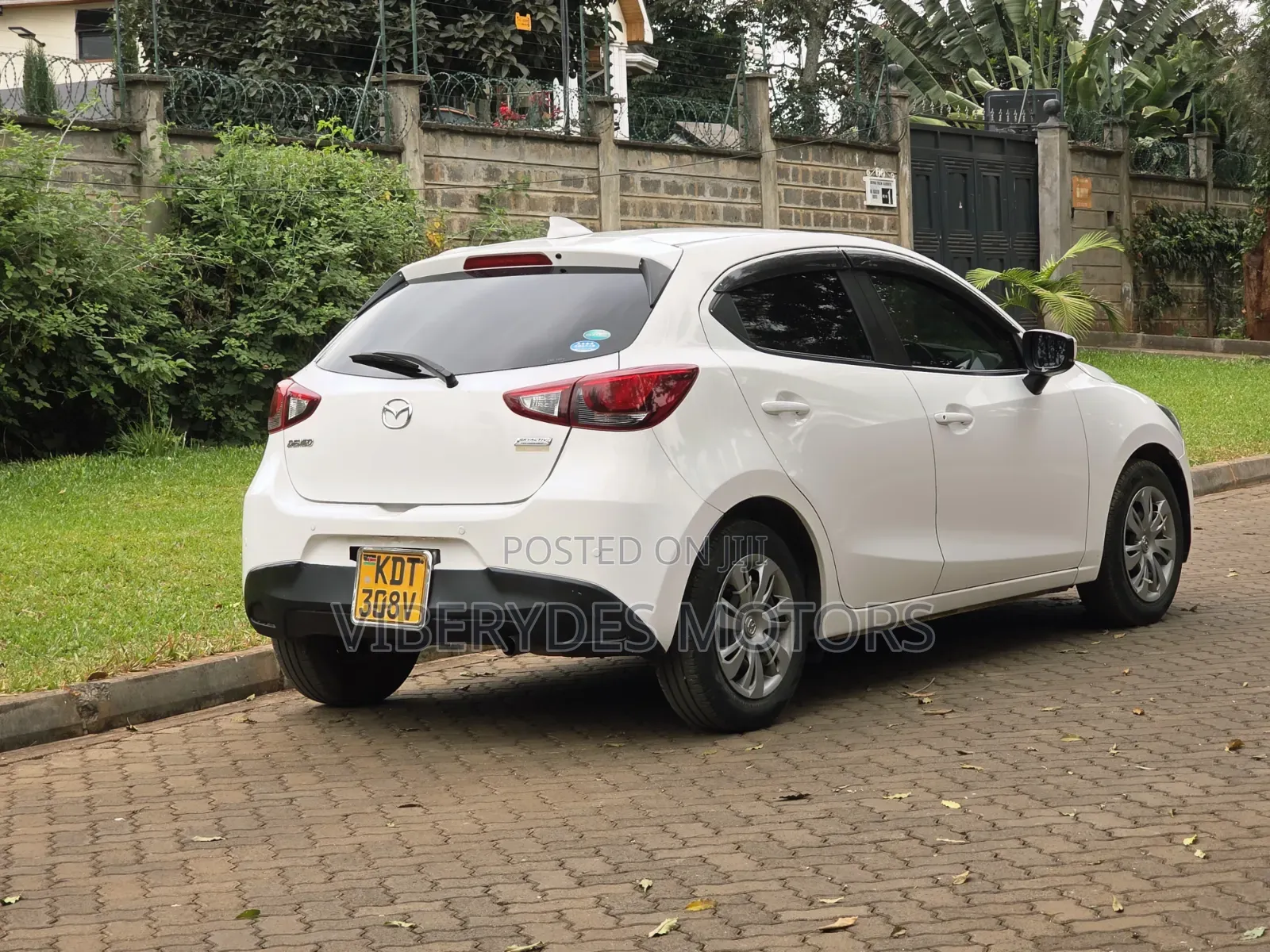 Mazda Demio 2018