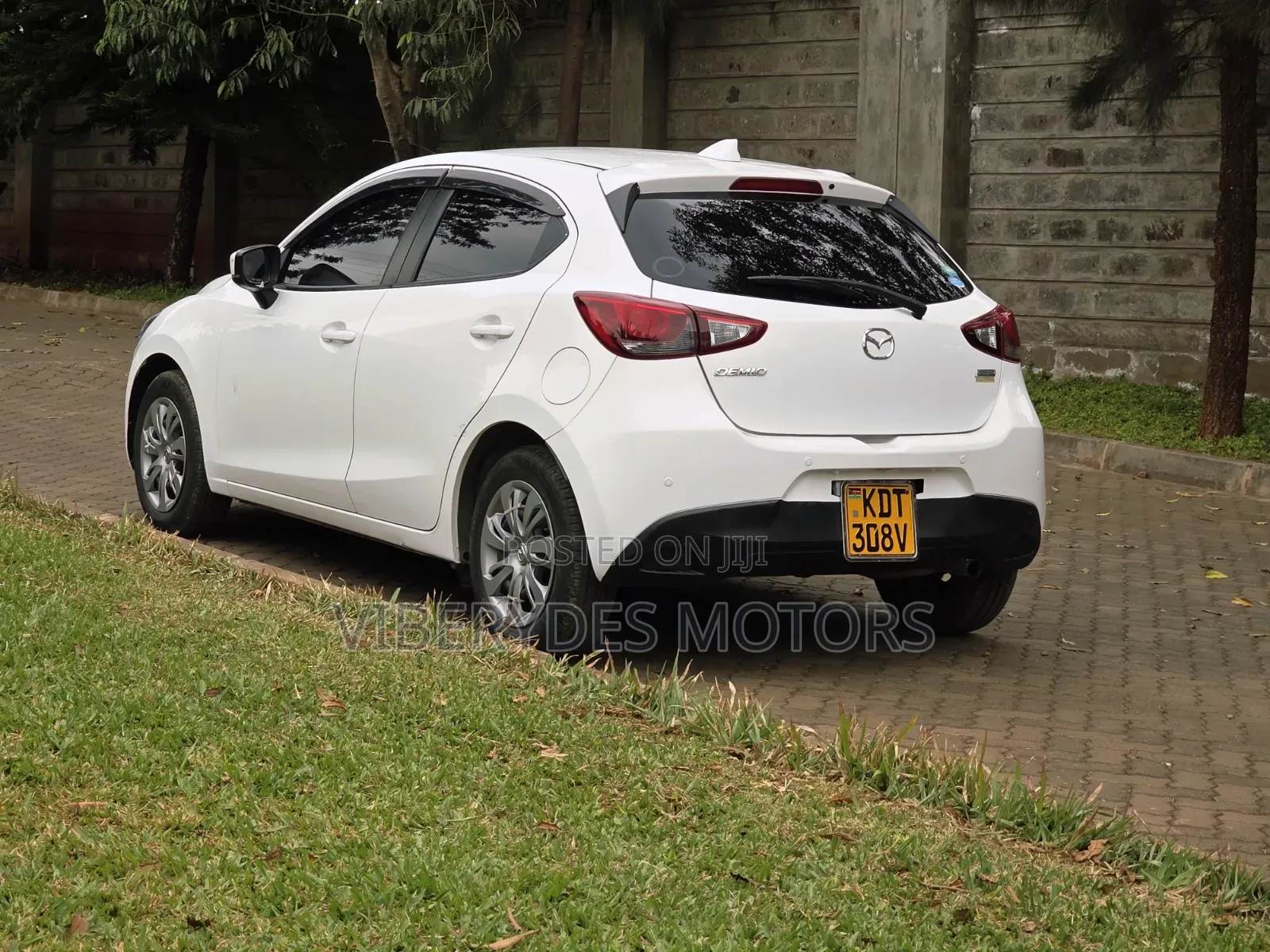 Mazda Demio 2018