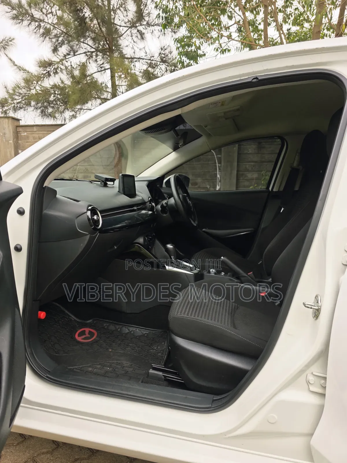 Mazda Demio 2018