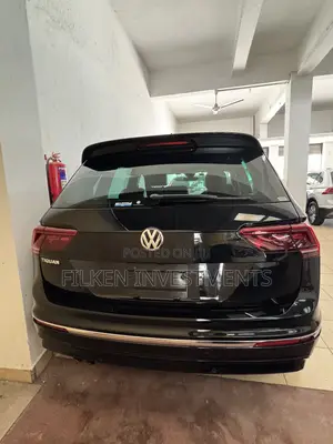 Volkswagen Tiguan 2019 Black