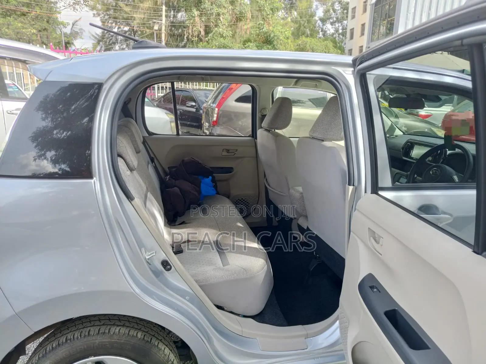 Daihatsu Boon 2018 Silver