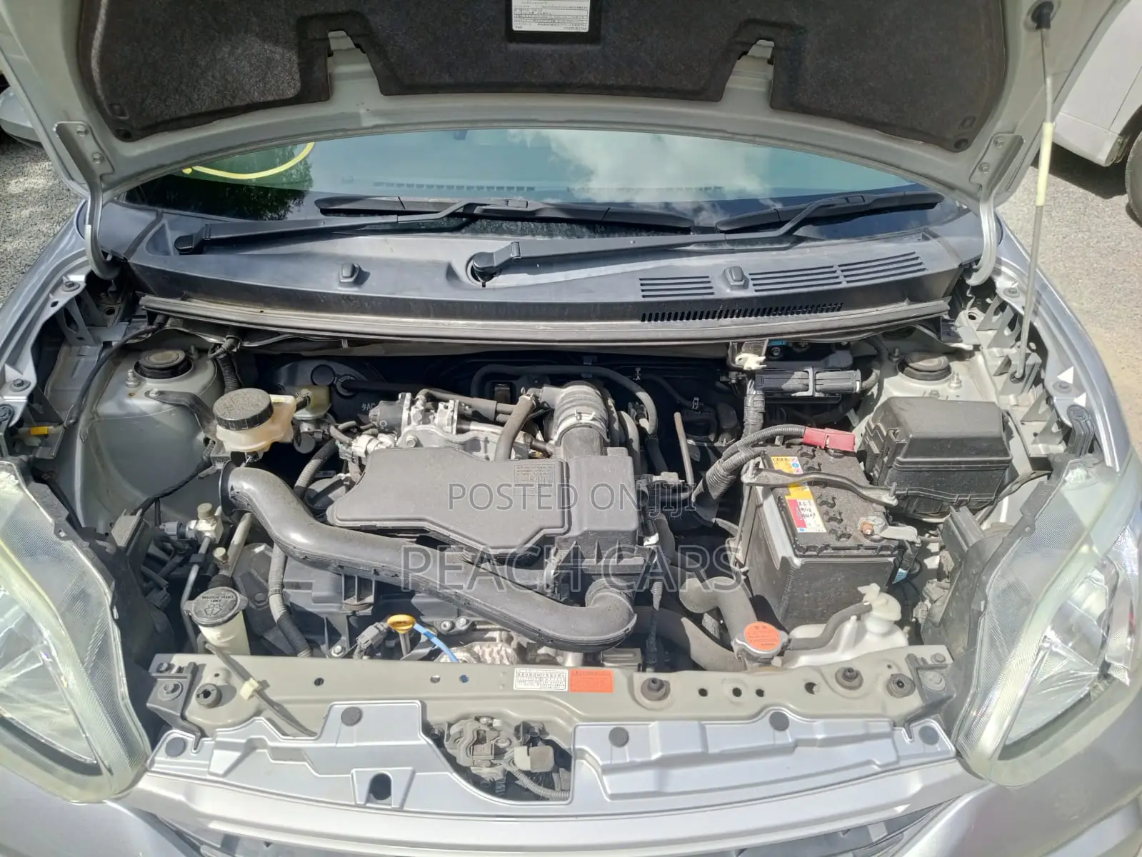 Daihatsu Boon 2018 Silver