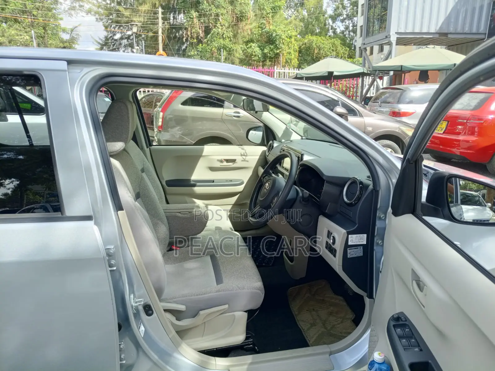 Daihatsu Boon 2018 Silver