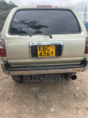 Toyota Hilux Surf 2001 Beige