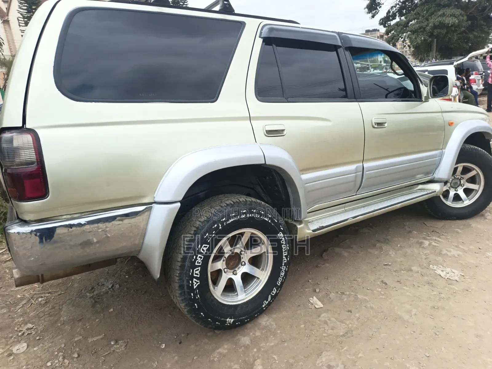 Toyota Hilux Surf 2001 Beige