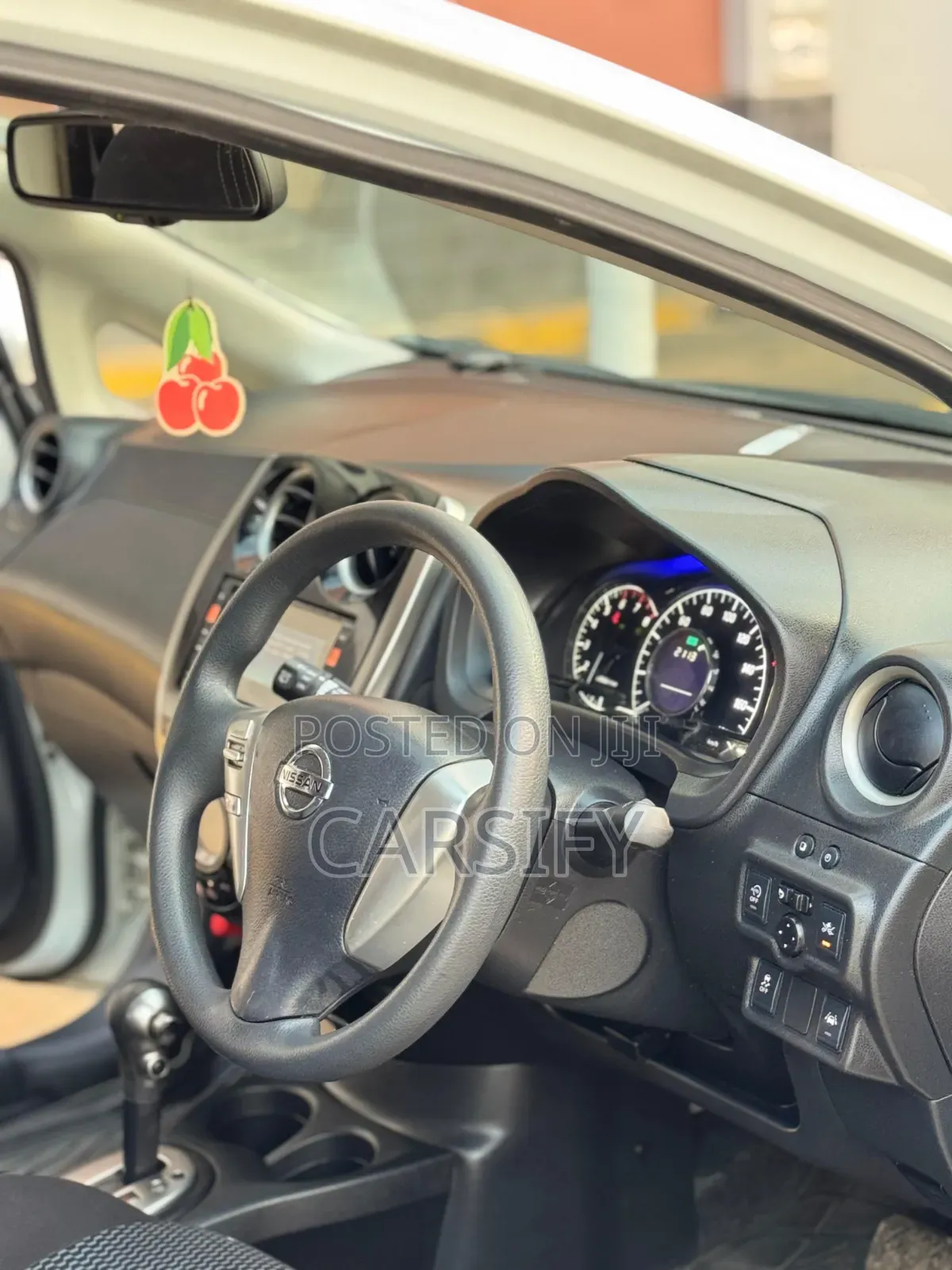 Nissan Note 2015 Pearl