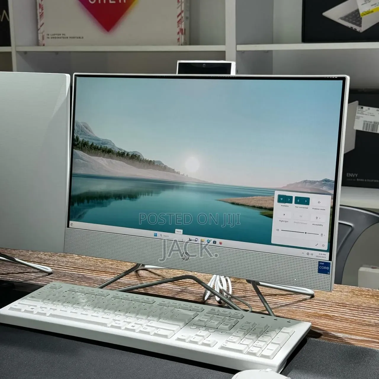 Desktop Computer HP AiO 24 8GB Intel Core i5 SSD 512GB