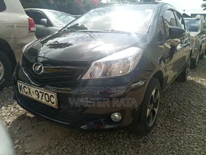 Toyota Vitz 2012 Black